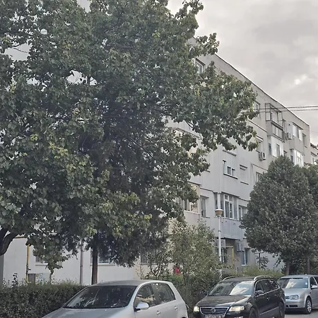 Garsoniera Cris & Ale 아파트 데포리노드