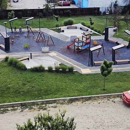 Garsoniera Cris & Ale アパート エフォリエ・ノルド